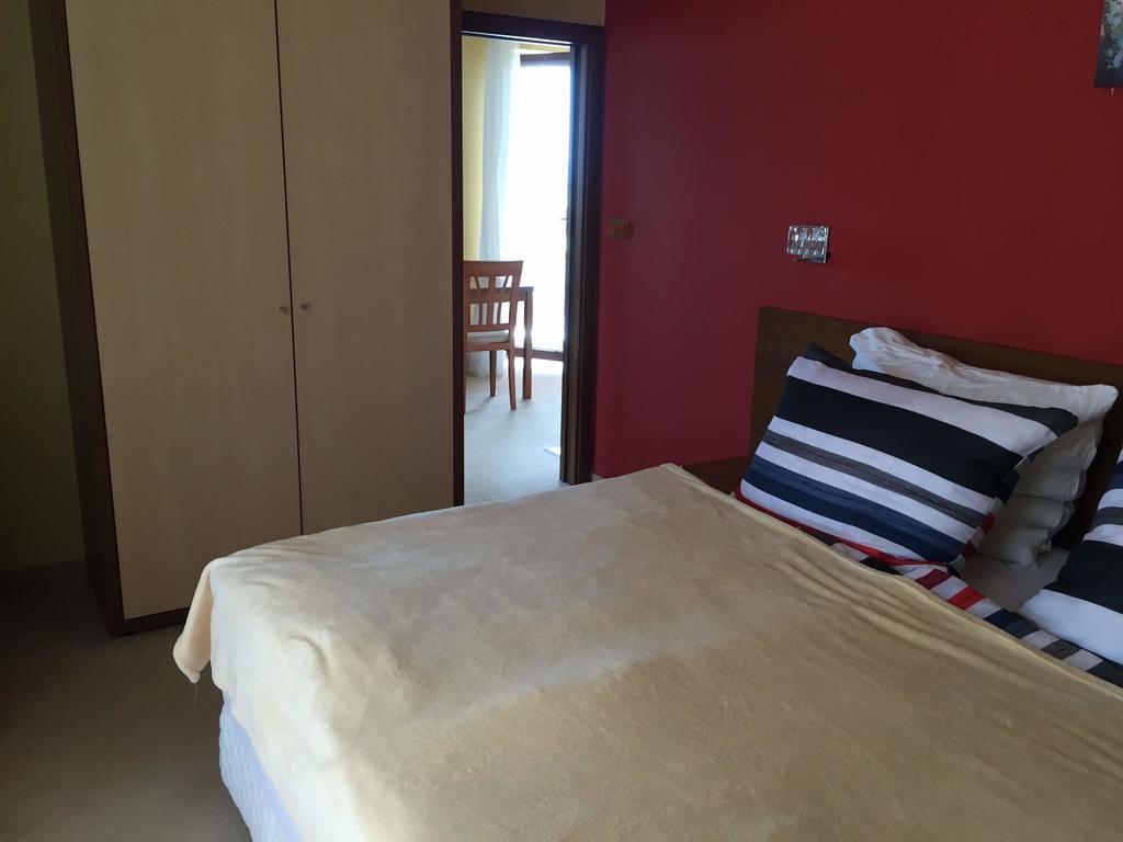 Apartman Fiona เวลคา ลอมนิตซา ภายนอก รูปภาพ