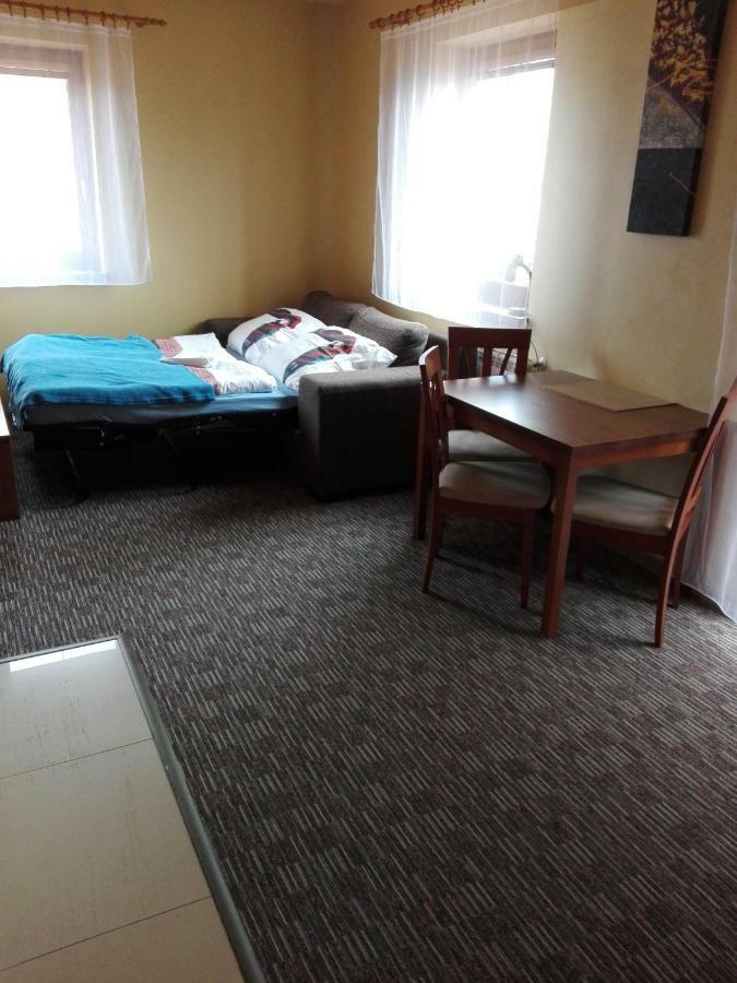 Apartman Fiona เวลคา ลอมนิตซา ภายนอก รูปภาพ
